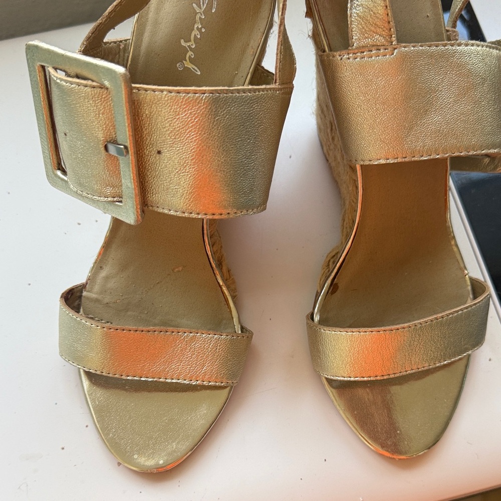 Women’s Gold Spiegel Sandals, Sz. 7 1/2